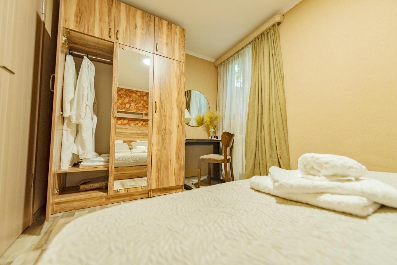 Garden House Villa Tbilisi Luaran gambar